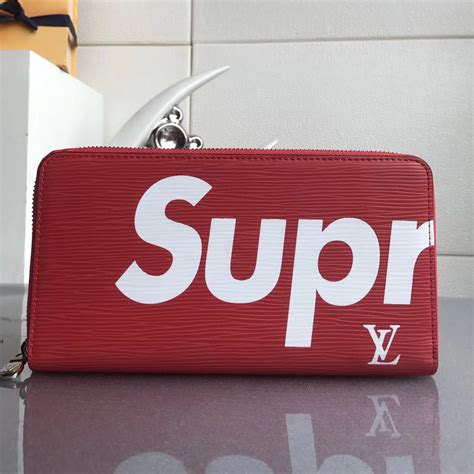 replica louis vuitton x supreme wallet|cartera louis vuitton supreme original.